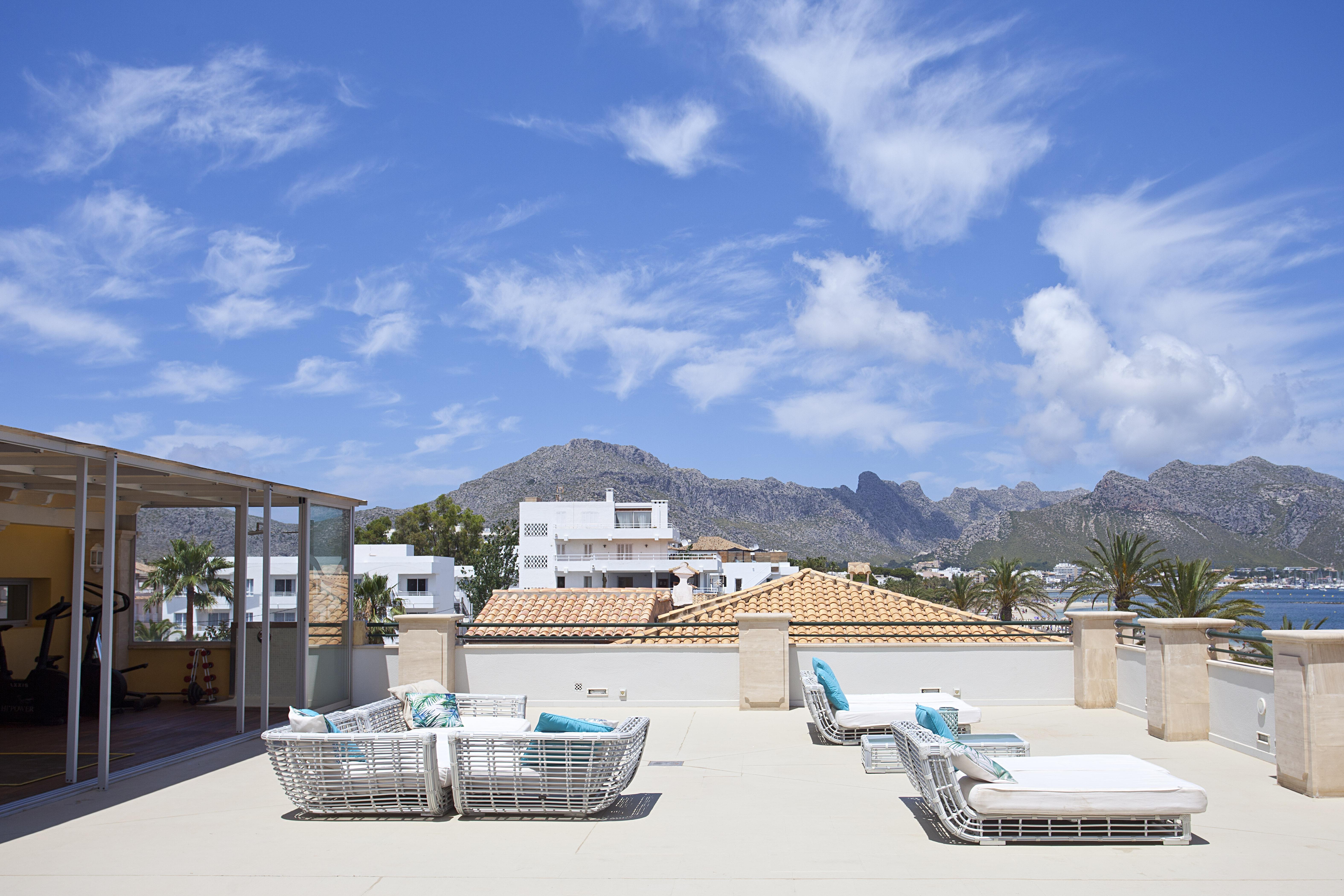 Apartments Galeon Suites Port de Pollenca Luaran gambar
