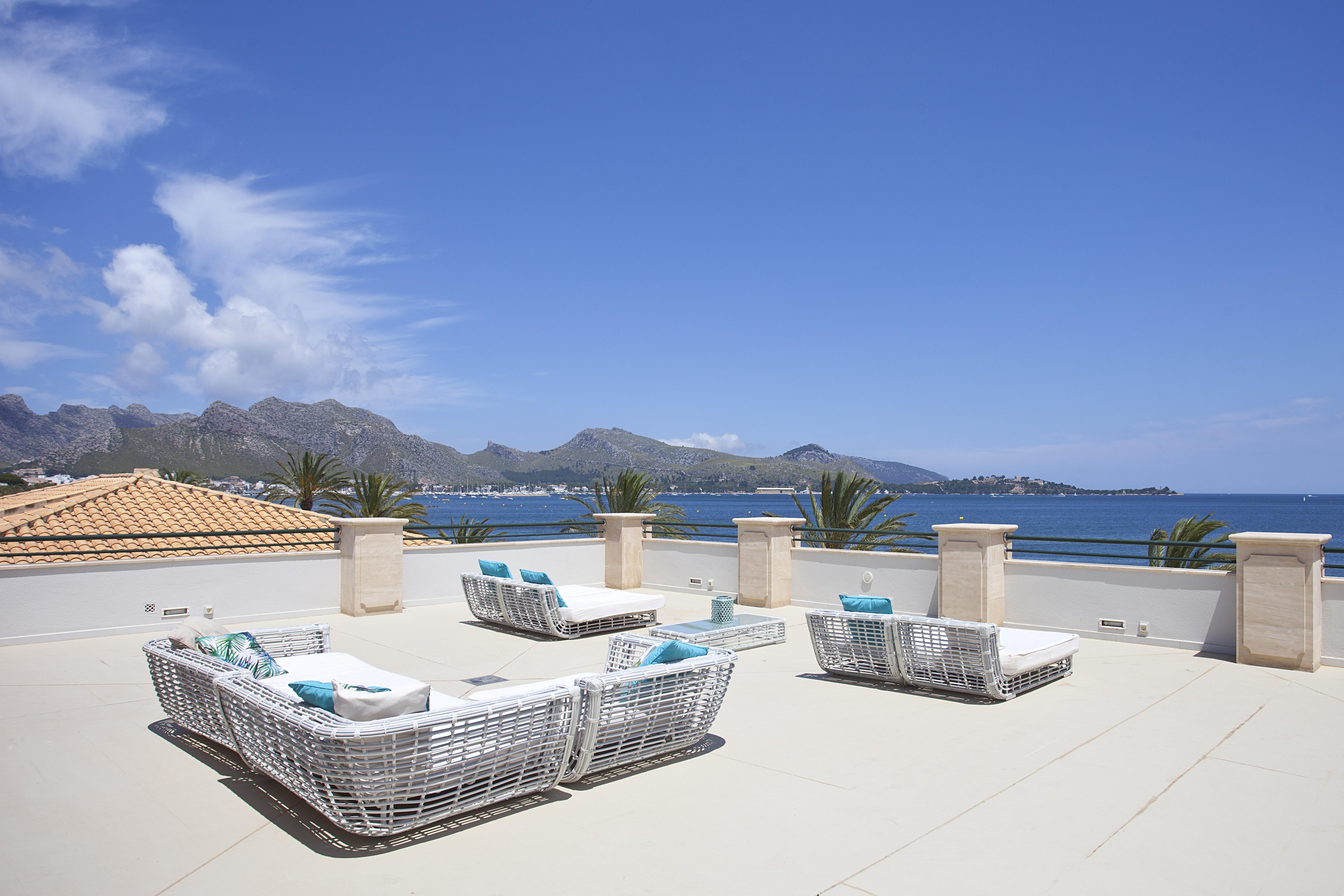 Apartments Galeon Suites Port de Pollenca Luaran gambar