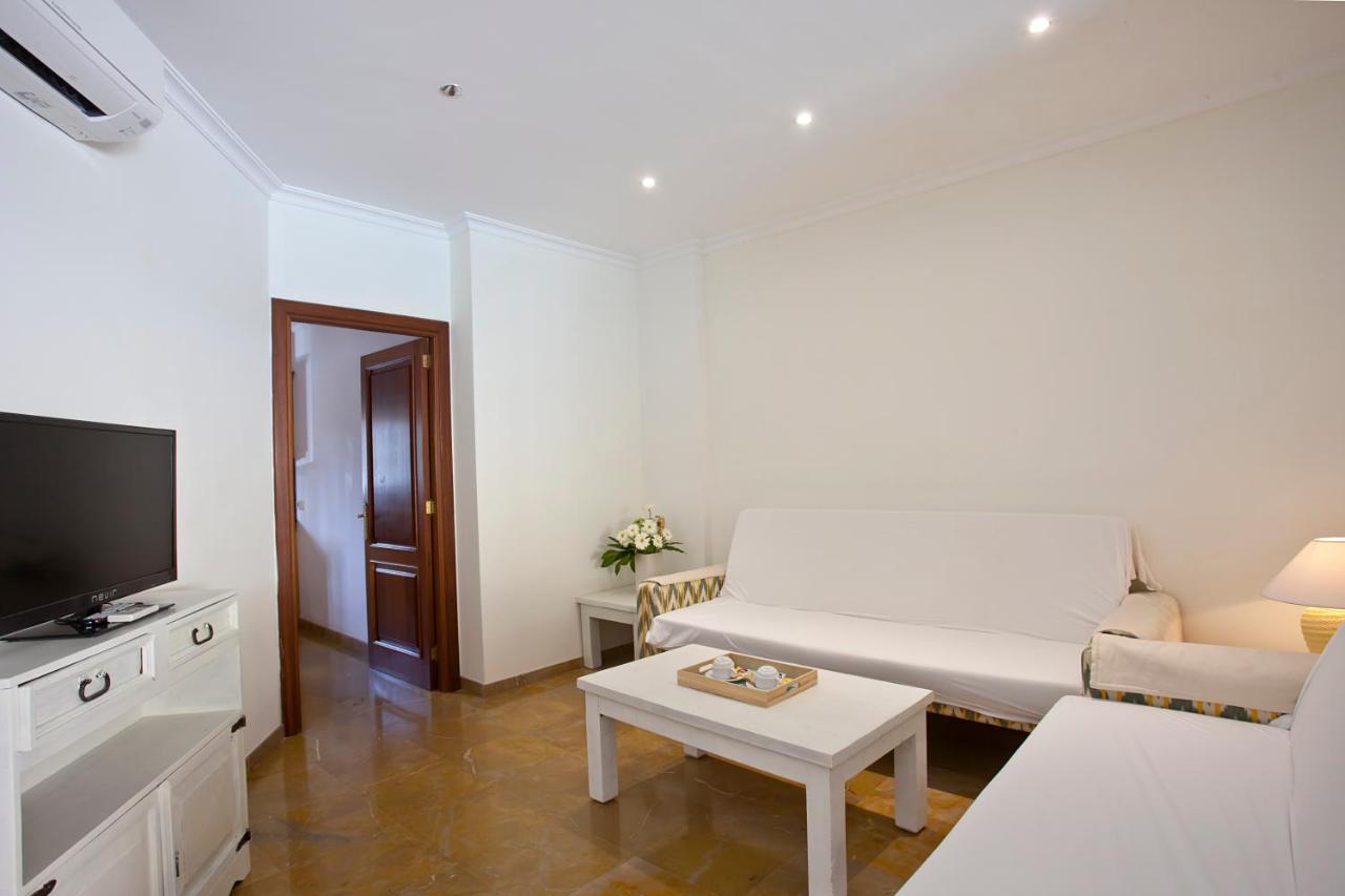 Apartments Galeon Suites Port de Pollenca Luaran gambar